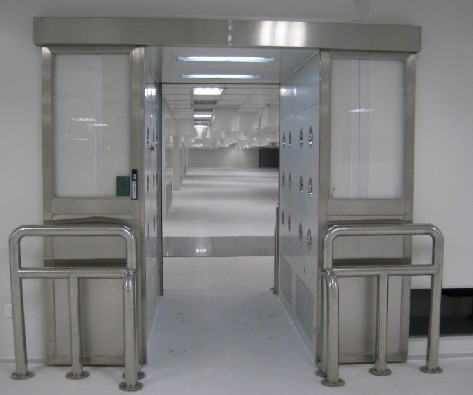 潔凈室自動(dòng)感應(yīng)風(fēng)淋室和手動(dòng)風(fēng)淋室有什么區(qū)別？